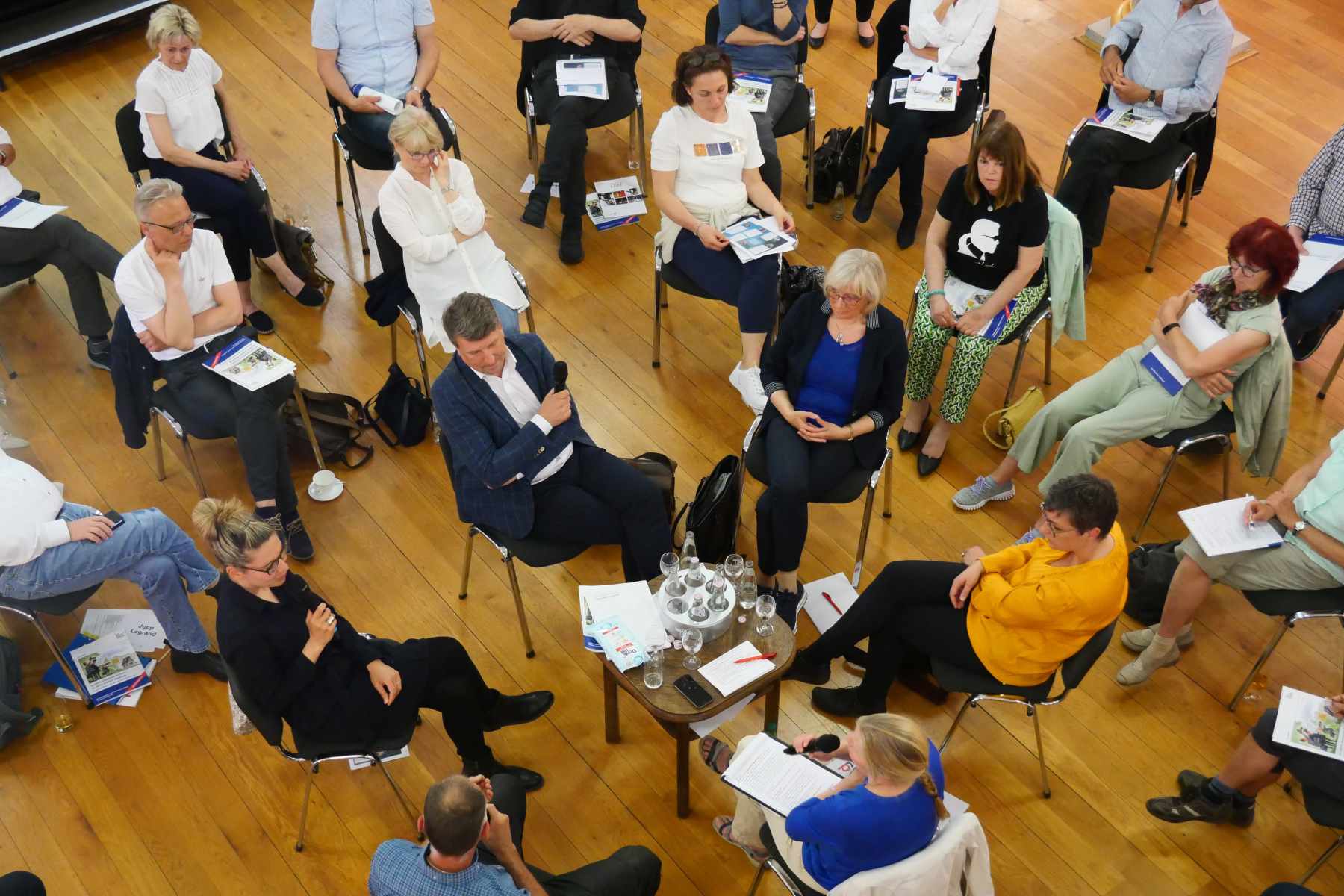 Diskussionsrunde bei der Veranstaltung in Cottbus