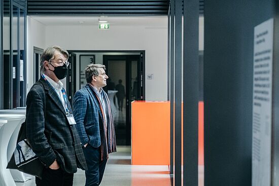 Ausstellung OBS50 und Corona