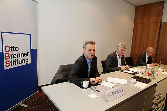 Frank Überall, Journalist und Publizist, Jupp Legrand, Geschäftsführer der Otto Brenner Stiftung und Bernd Gäbler, Studienautor