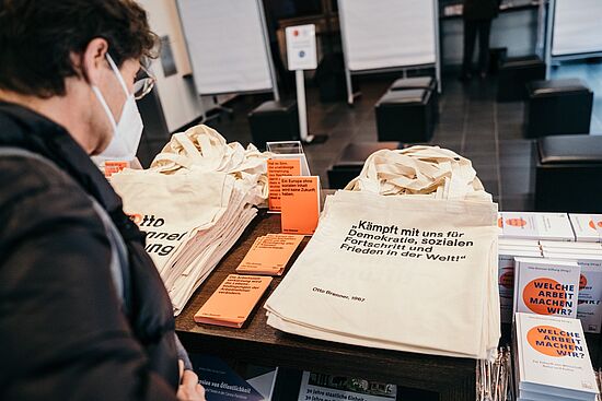 Giveaways für die Gäste OBS50