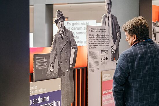 Theorie und Praxis der Gewerkschaften. Dieses Thema gehört von Beginn an zu den Schwerpunkten der OBS.